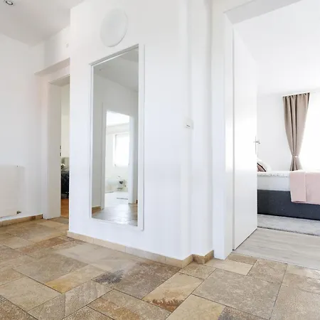 Luxury House With Pool, Garden, Sauna & Ac Willa *